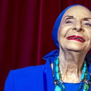 Alicia Alonso sonriendo